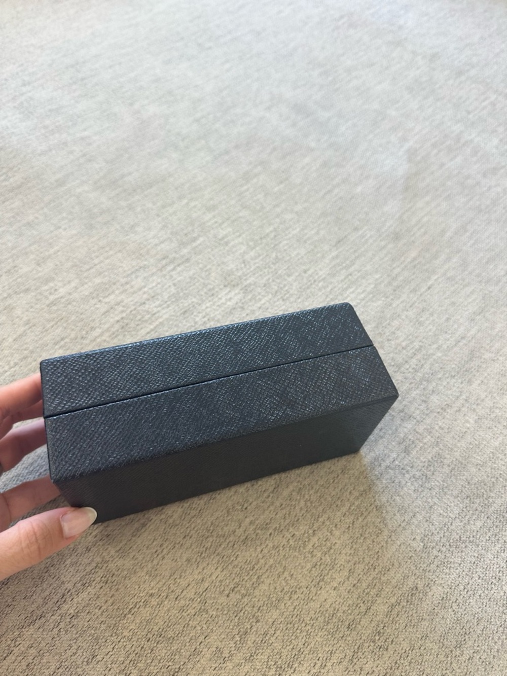 PRADA Box - Picture 6 of 8